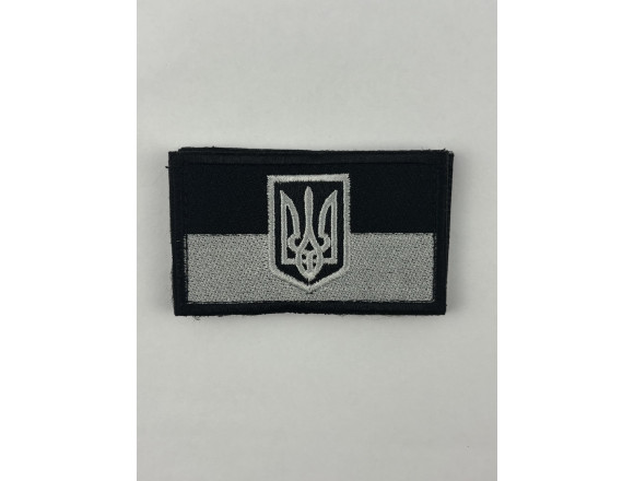 Нашивка прапорець України на бейсболку чорний, на липучці, 7,5*4,5см