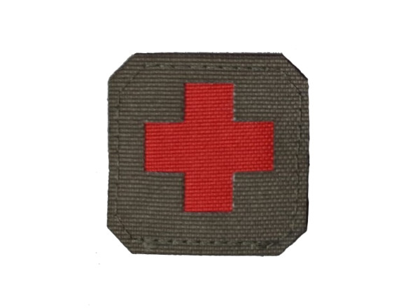 НАШИВКА MEDIC LASER CUT OLIVE / RED 1